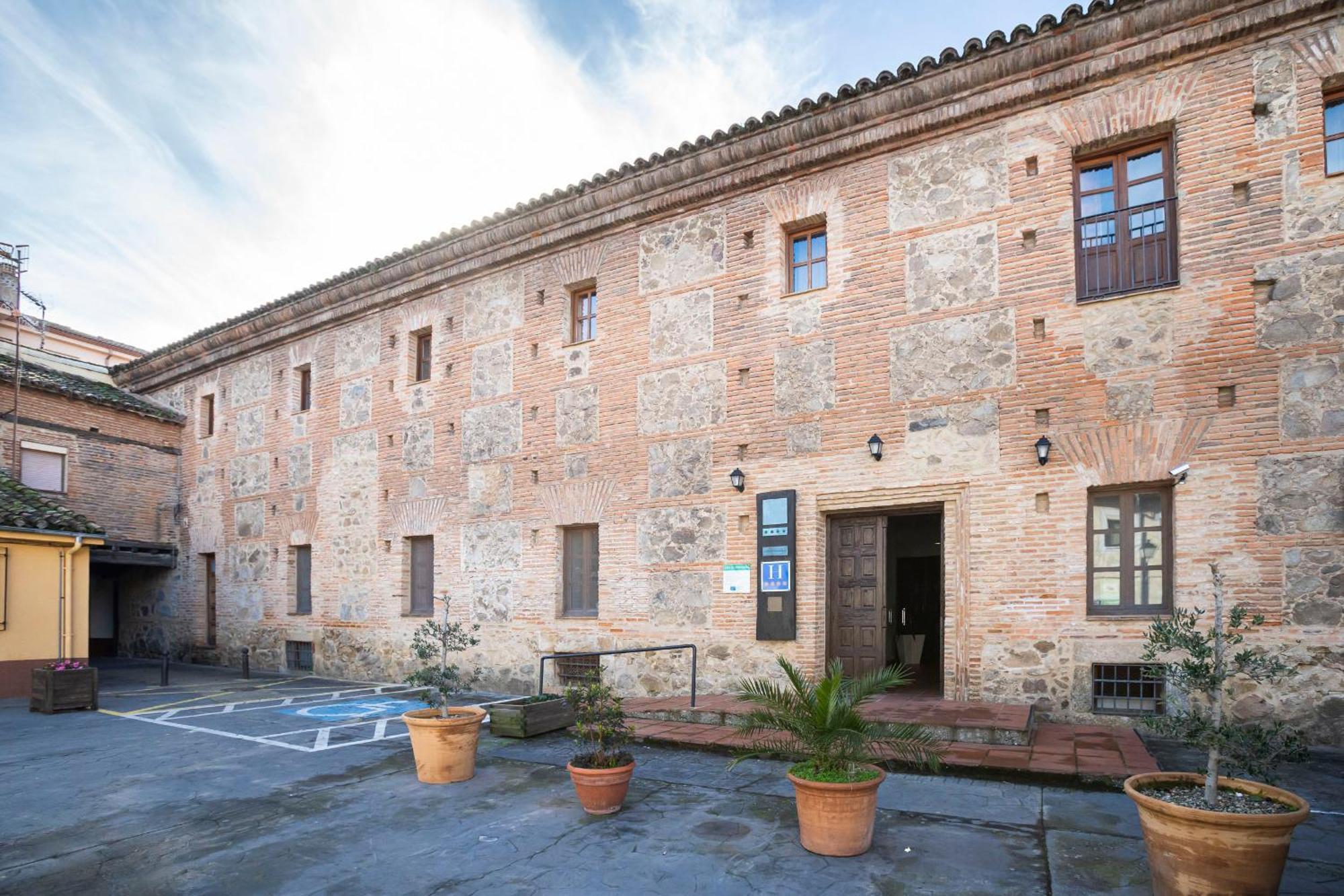 Hospederia Valle Del Ambroz Hervas Exterior photo
